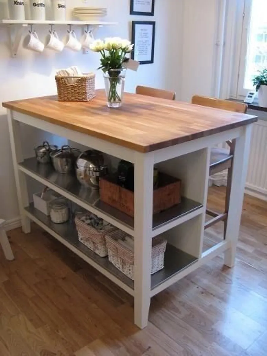 kitchen island - Image 1