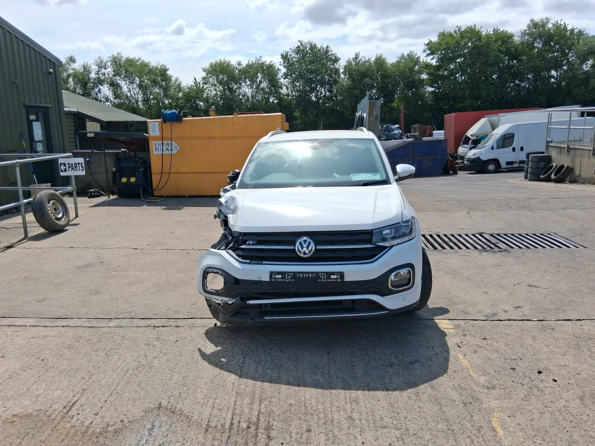 20 VOLKSWAGEN T-CROSS  R-LINE (for parts only) - Image 3