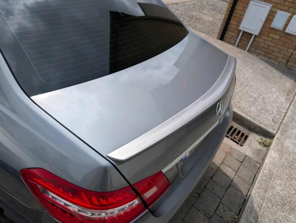 Mercedes Benz E Class W212 Amg Style Boot Spoiler - Image 1