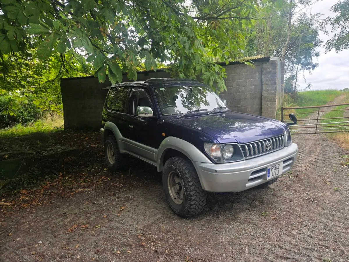 1996 toyota prado swb - Image 1