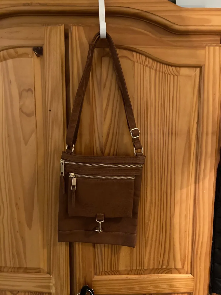 Brown handbag - Image 1
