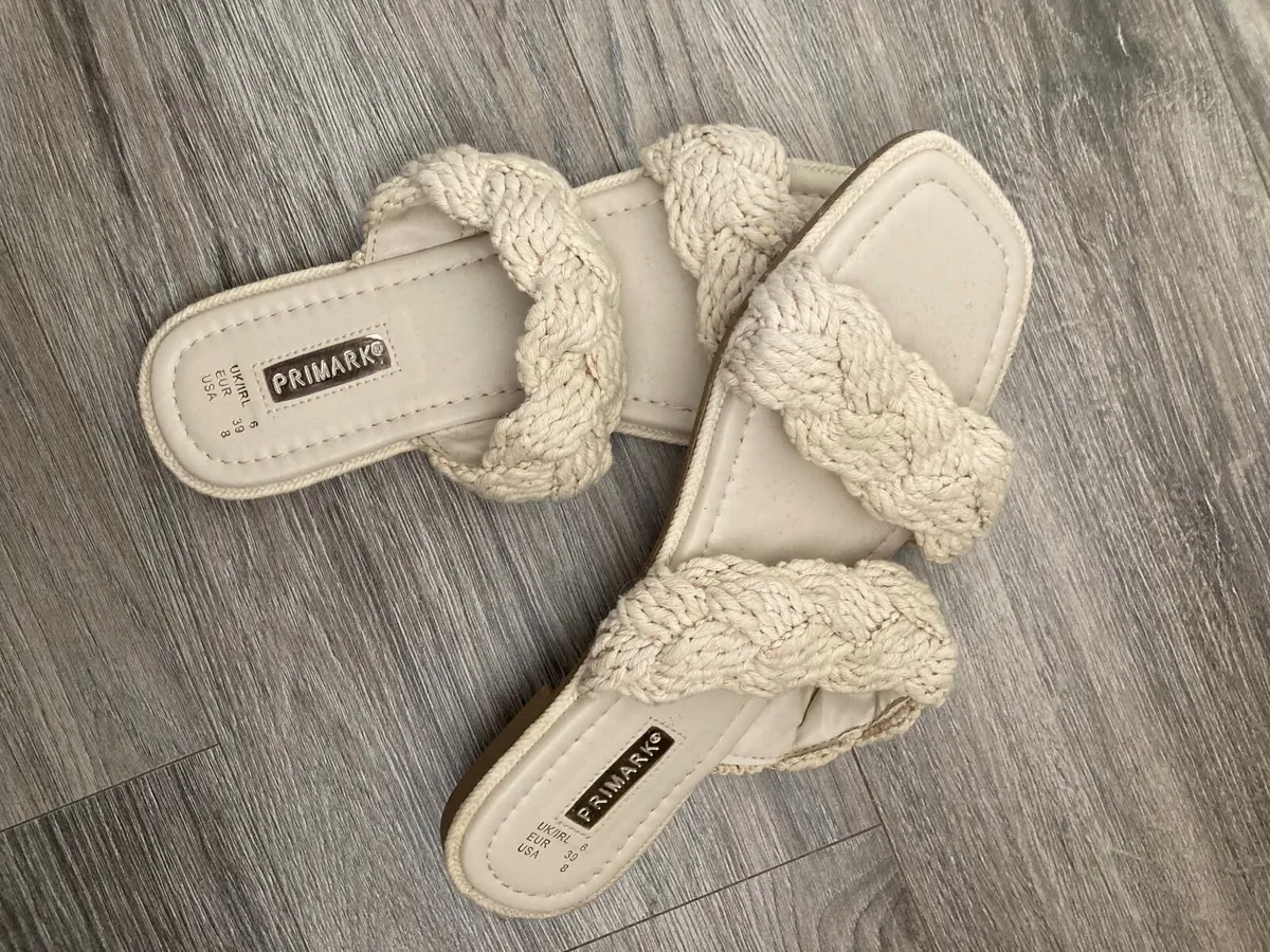 Sandals - Image 3