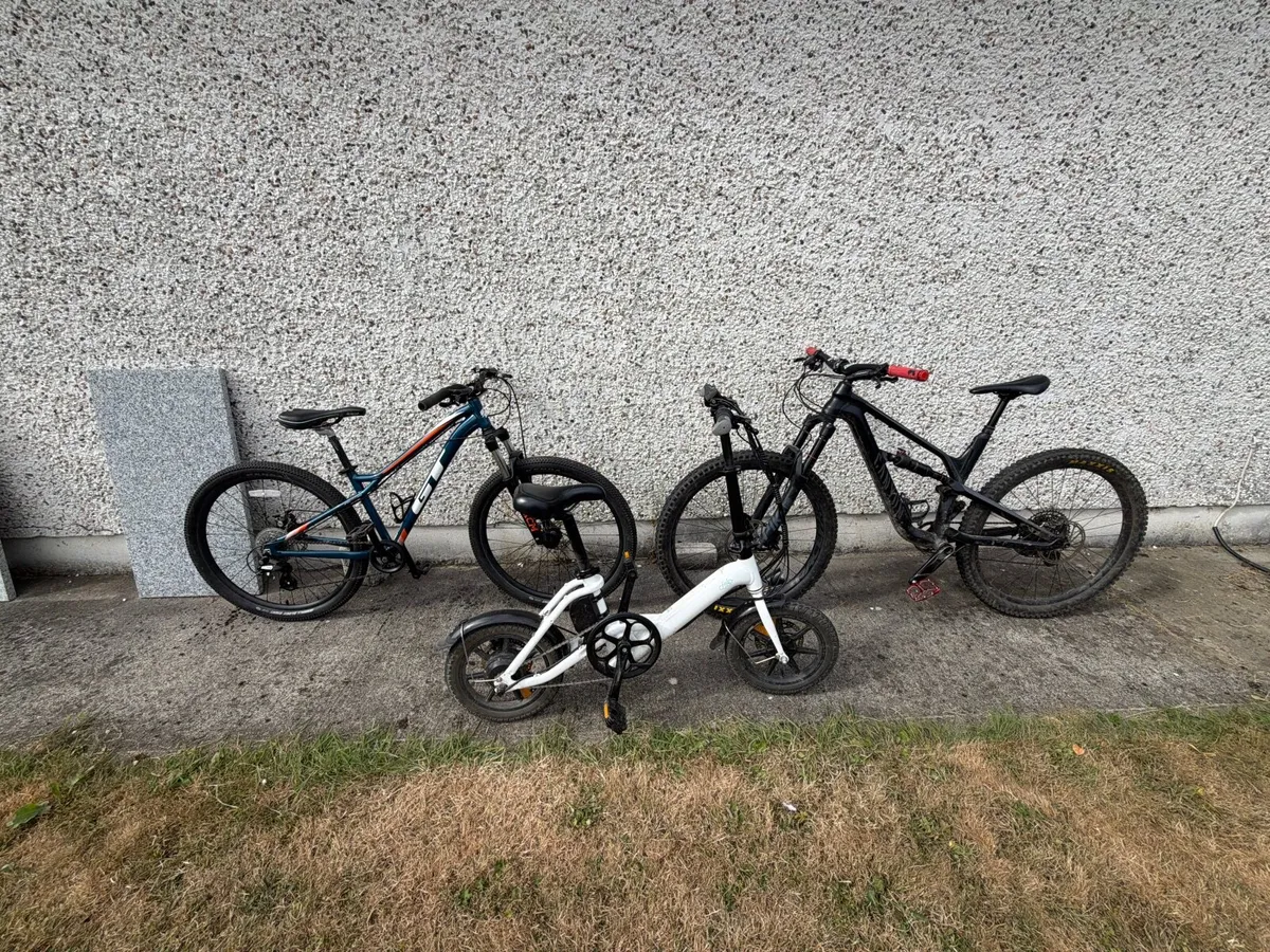 Canyon spectral, Fiido d3 pro, gt gravel bike - Image 1