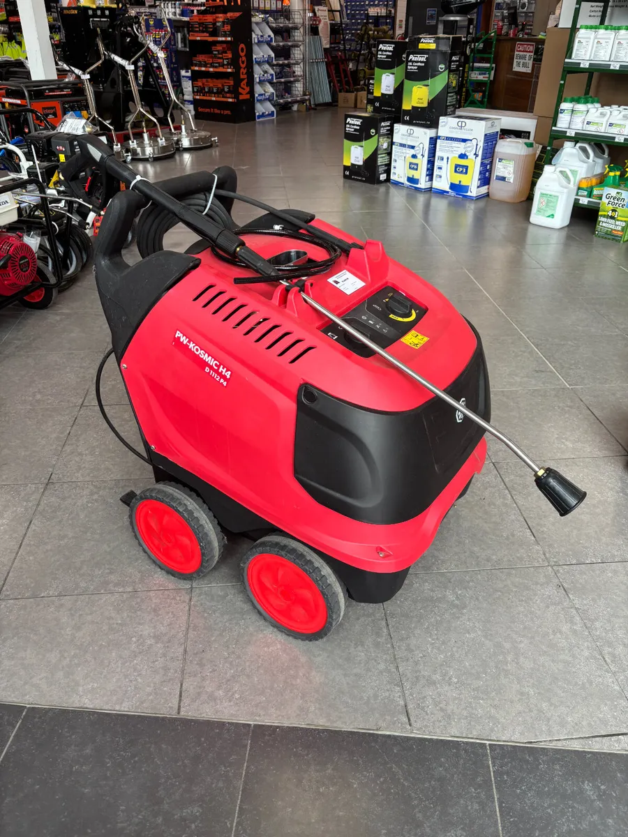 Portotecnica Hot Wash KosmicH4 Hot Pressure Washer - Image 1