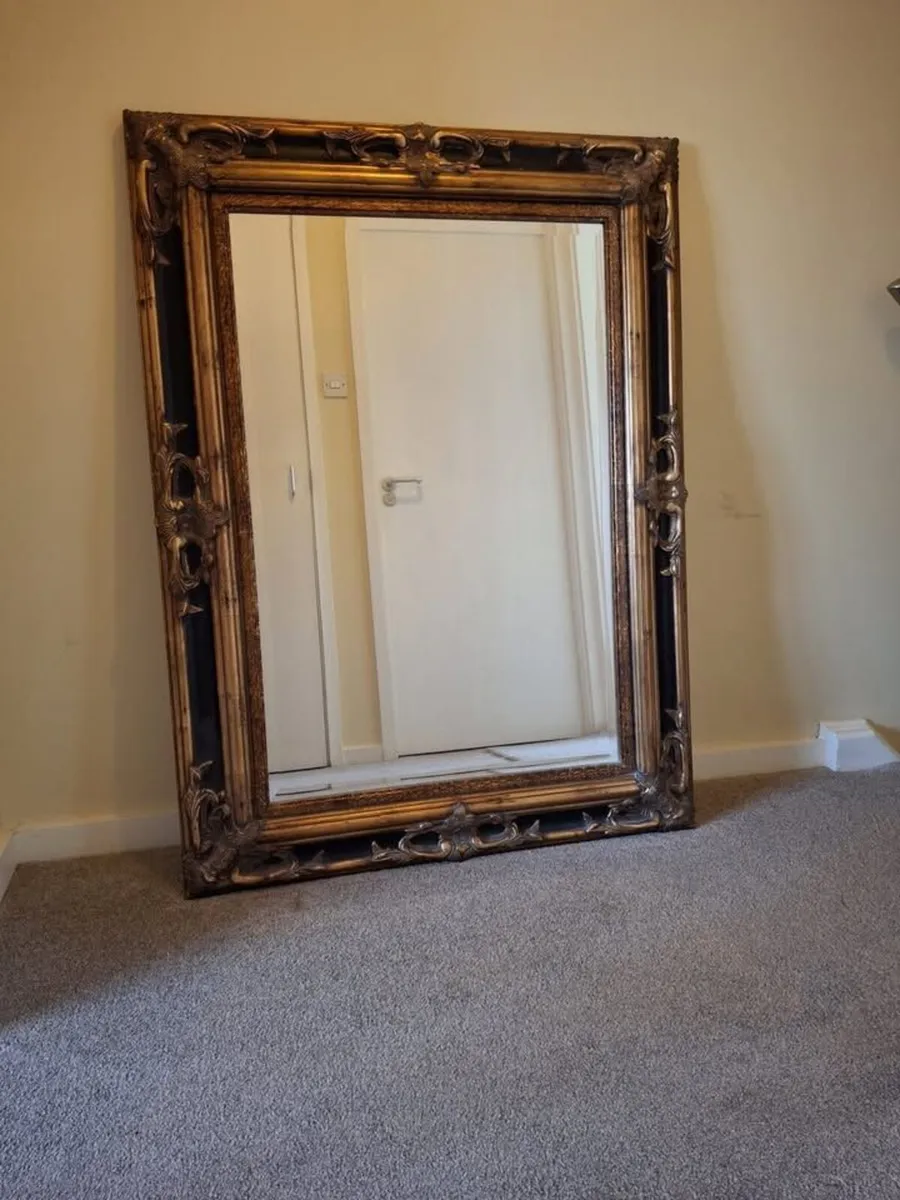 Mirror - Image 1