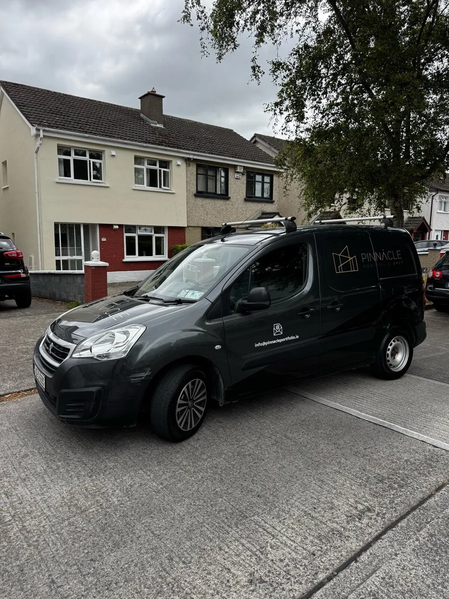 Citroen Birlingo 162 plate 3 seats - Image 4
