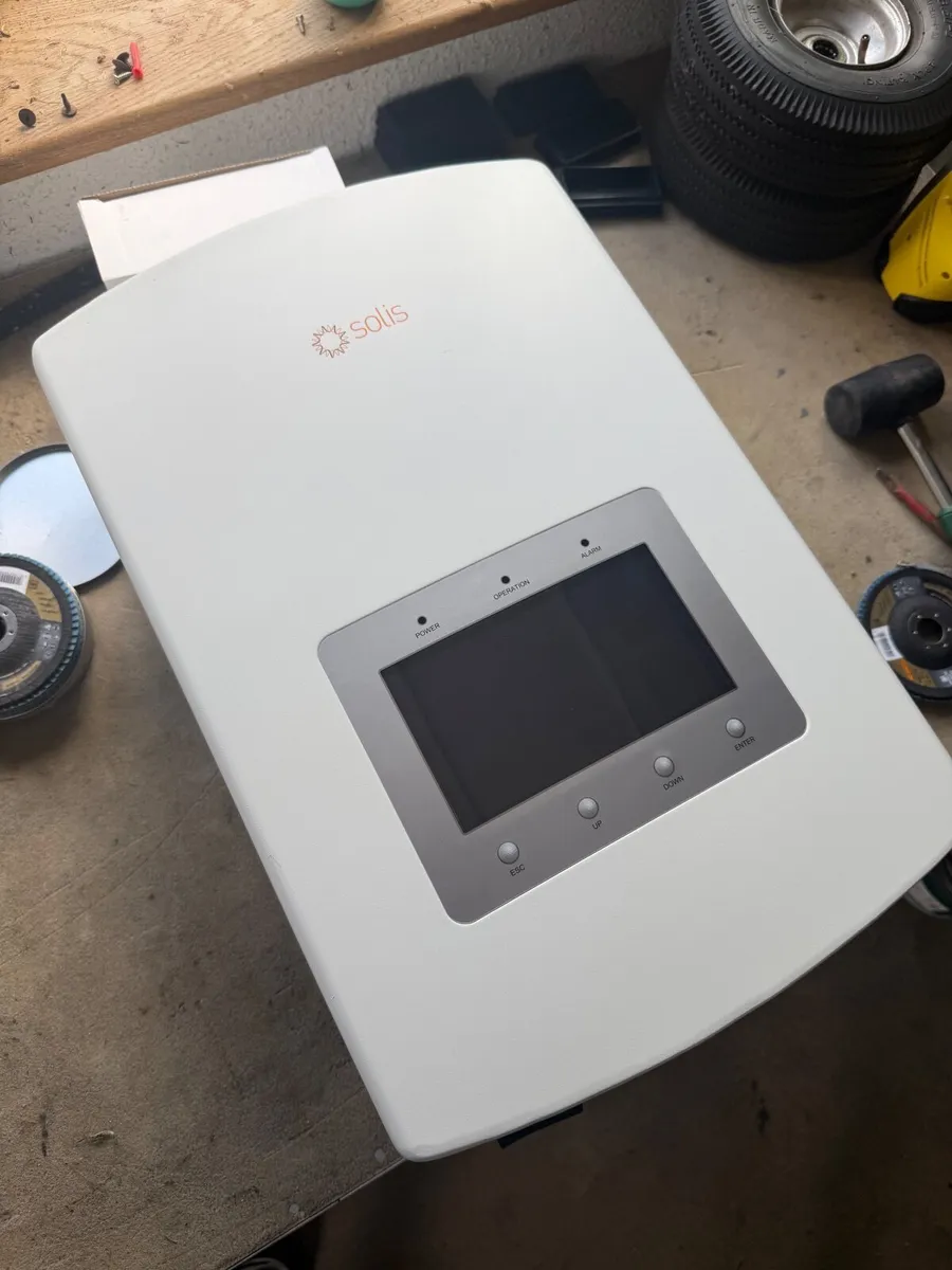 Solis 5Kw Hybrid Inverter - Image 1