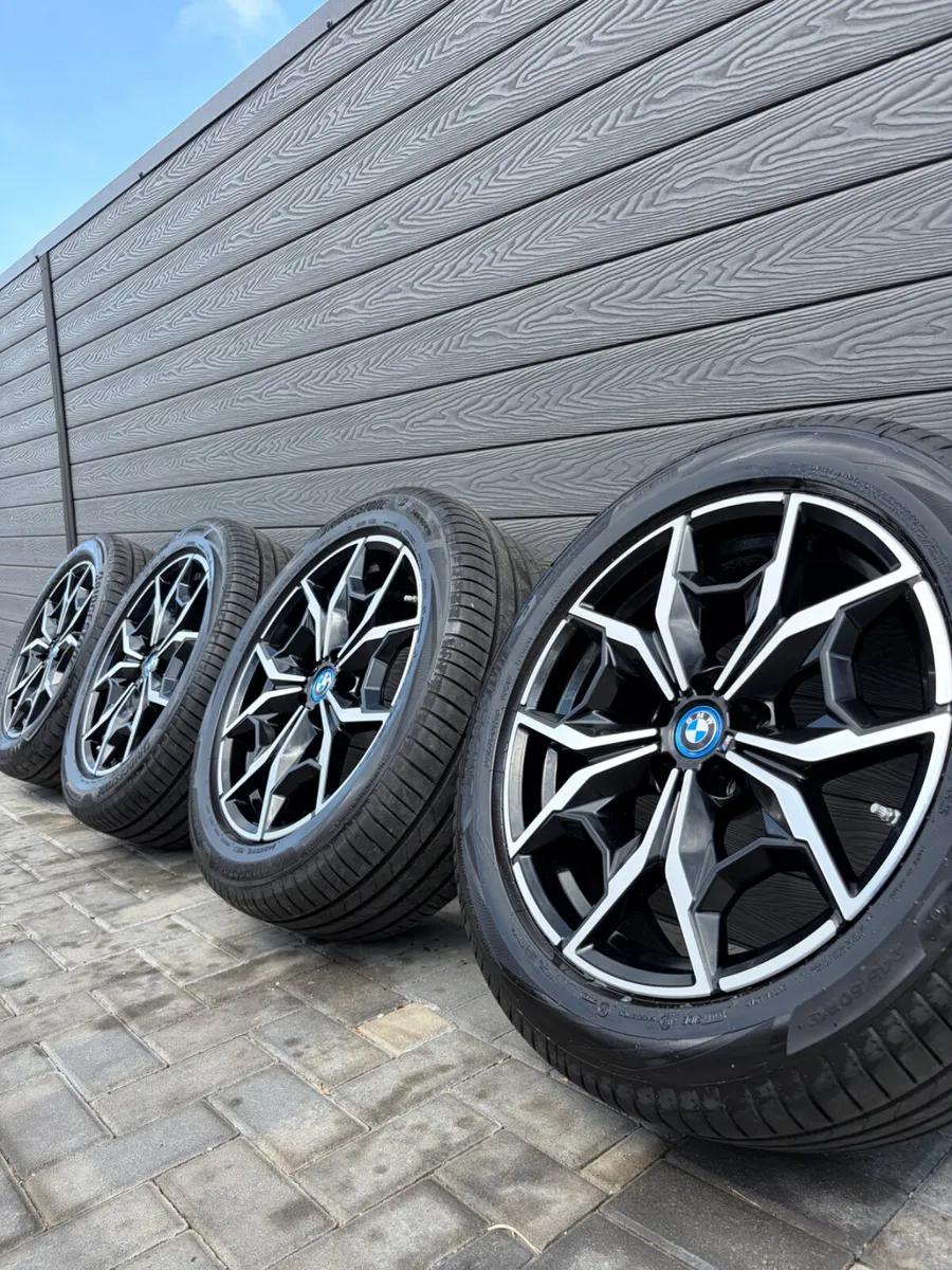 19” GENUINE BMW X3 M-SPORT ALLOY WHEELS & TYRES - Image 1