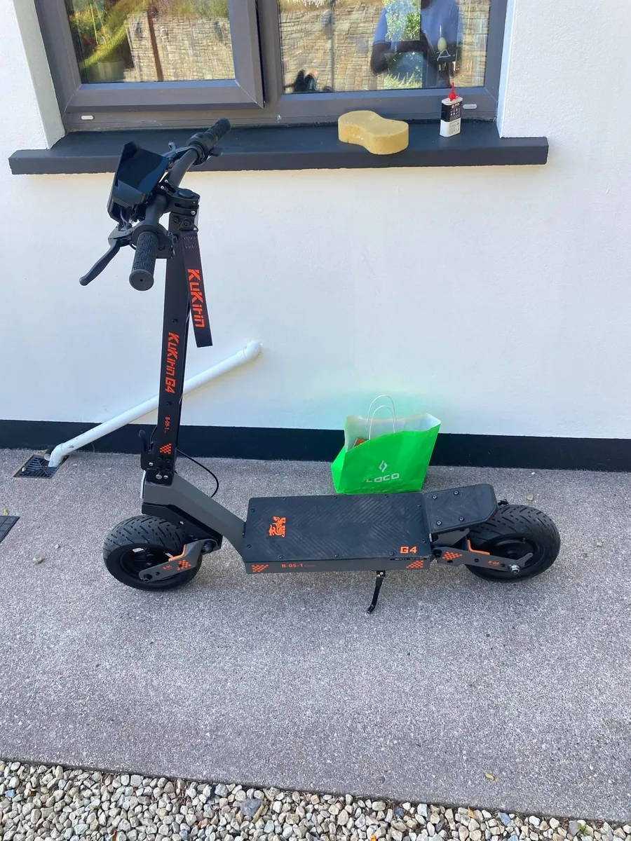 scooter - Image 1