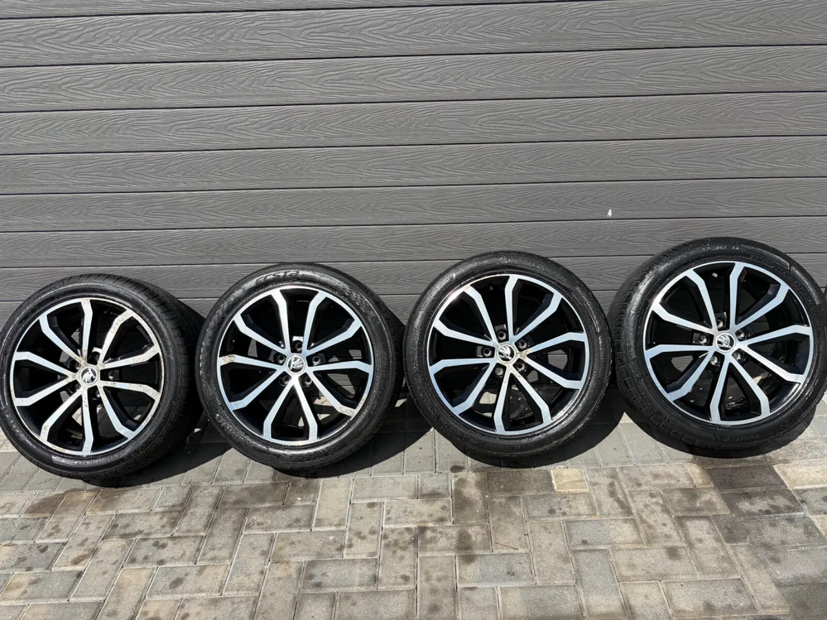 17” GENUINE SKODA OCTAVIA ALLOY WHEELS & TYRES - Image 2