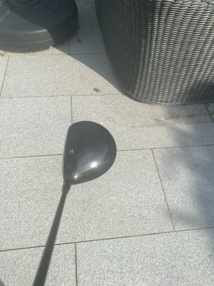 Titleist 913 D3 driver - Image 2