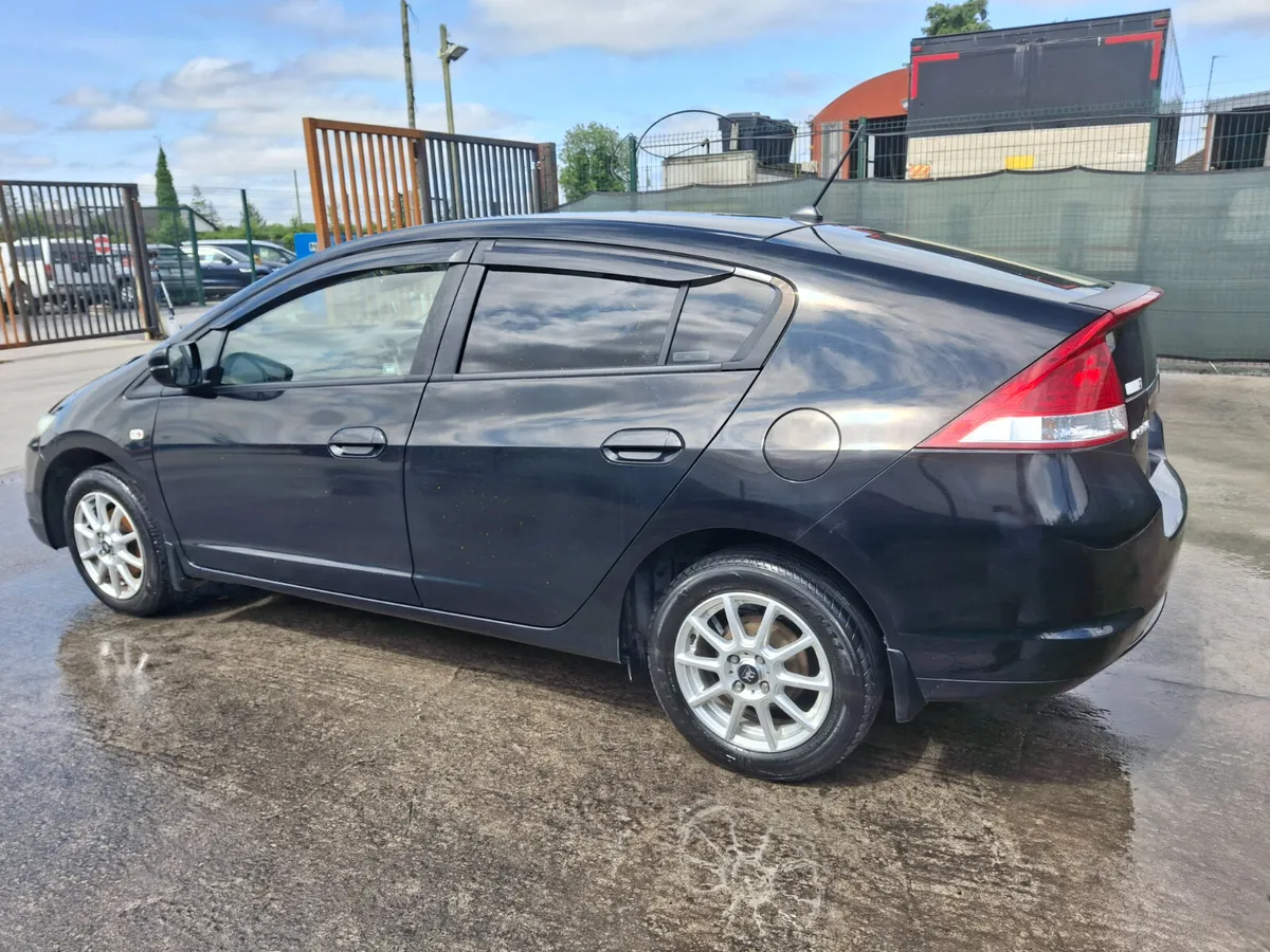 2011 Honda Insight  1.4 Petrol  Hybrid  Automatic - Image 4