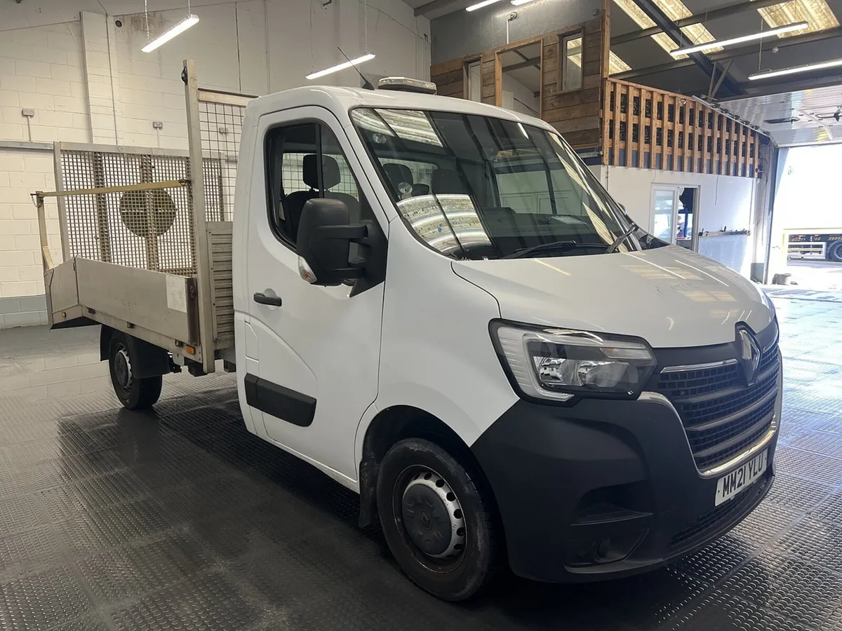 VB - 2021 Renault Master Dropside Van - Image 1