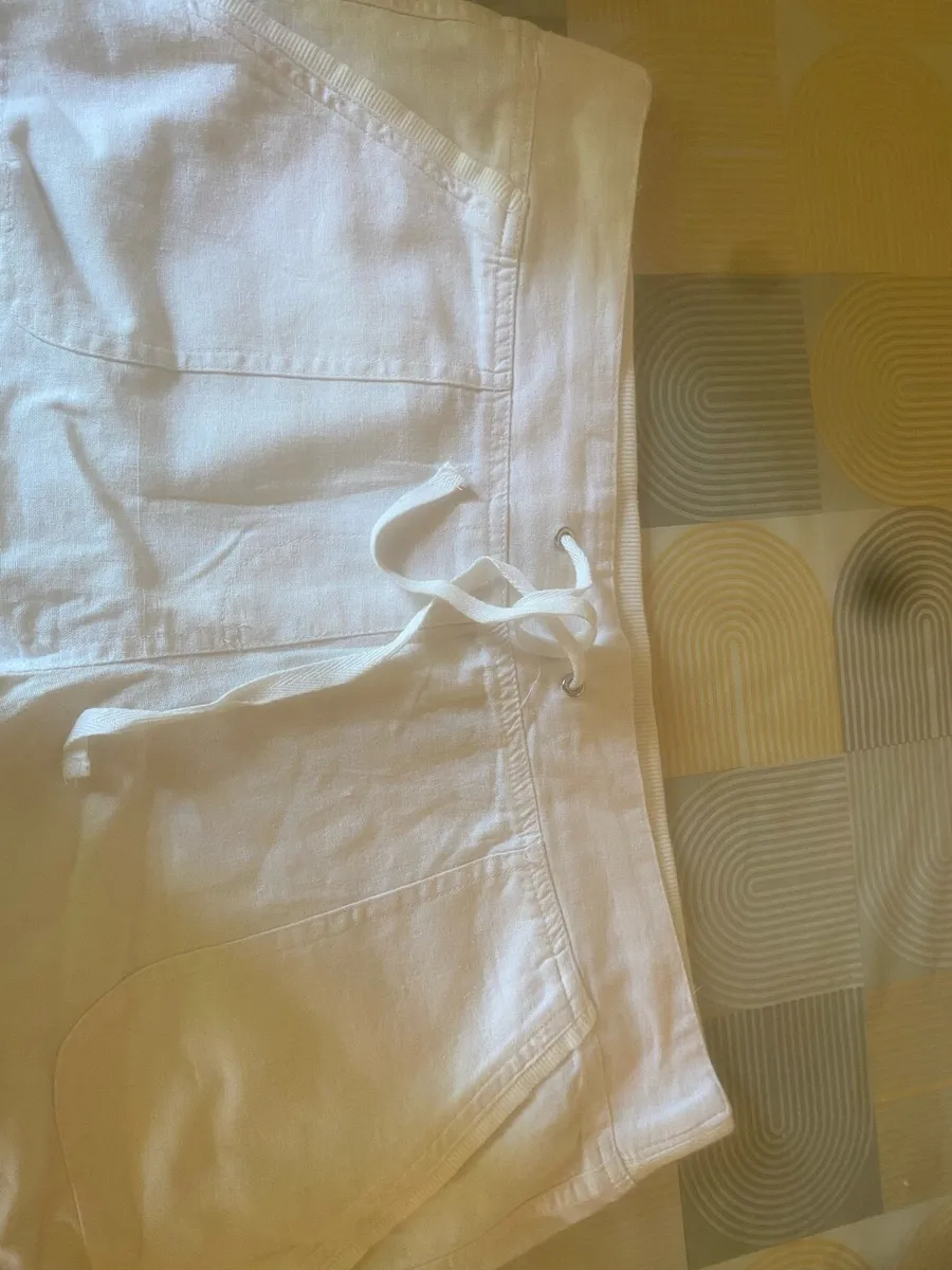 Shorts - Image 1