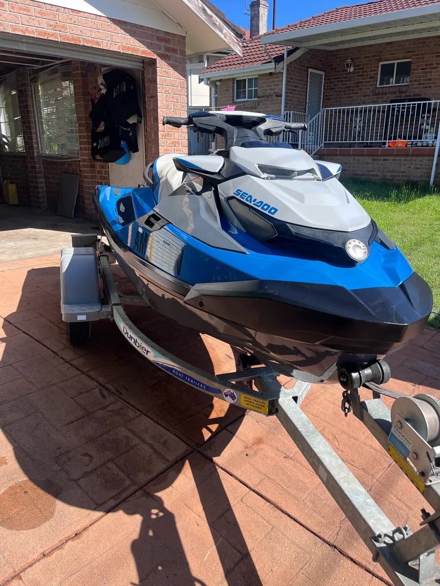 2018 Seadoo GTX 155 - Image 2