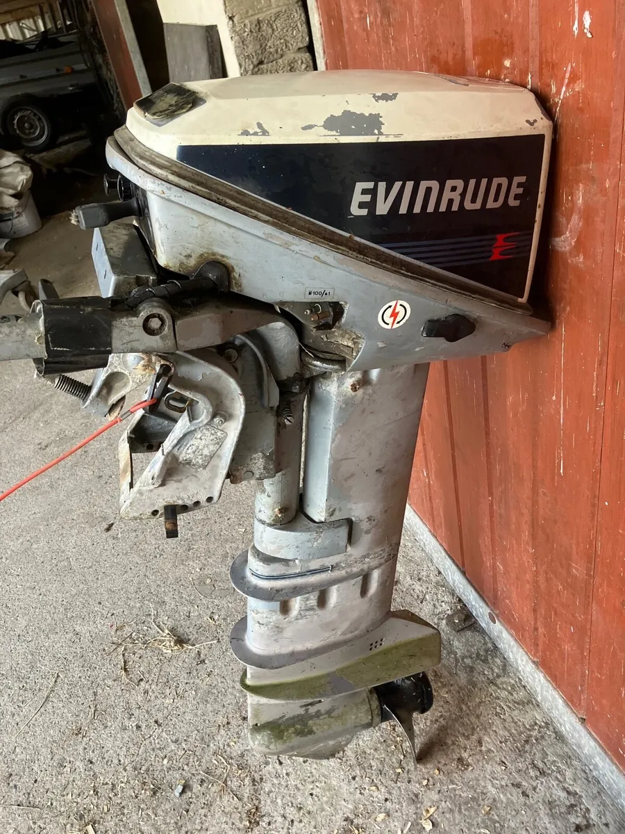 EVINRUDE 15 HP OUTBOARD L/SHAFT 2 STROKE - Image 2