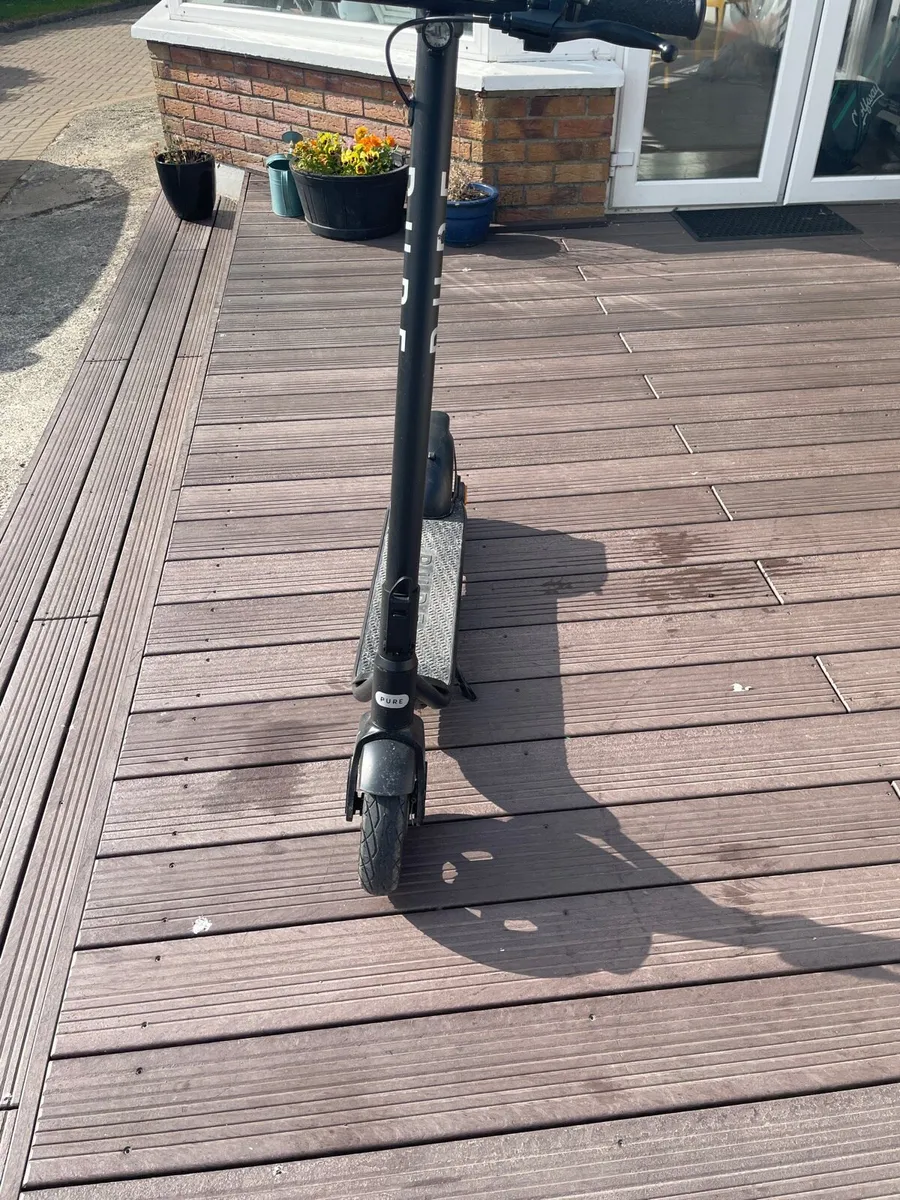 Electric scooter - Image 4