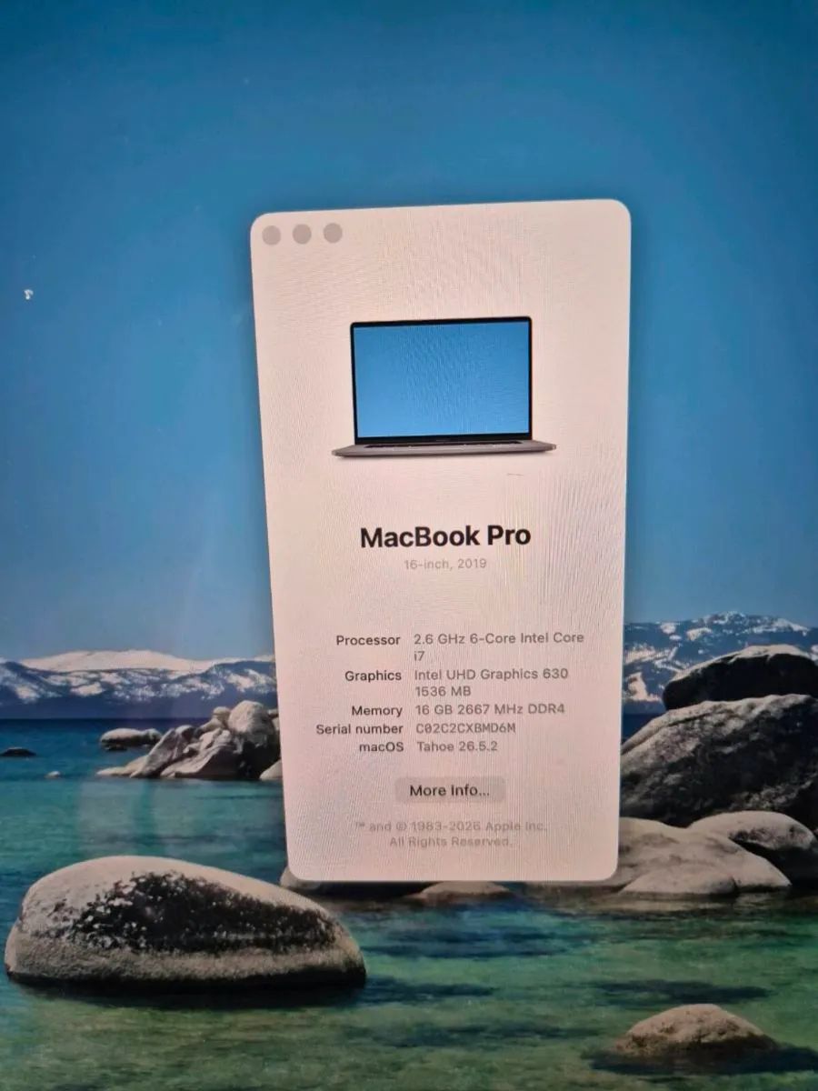 Macbook pro 16 - Image 3