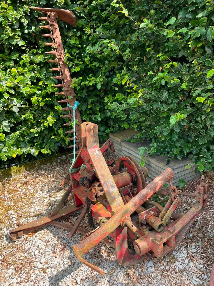 International mowing bars - Image 1