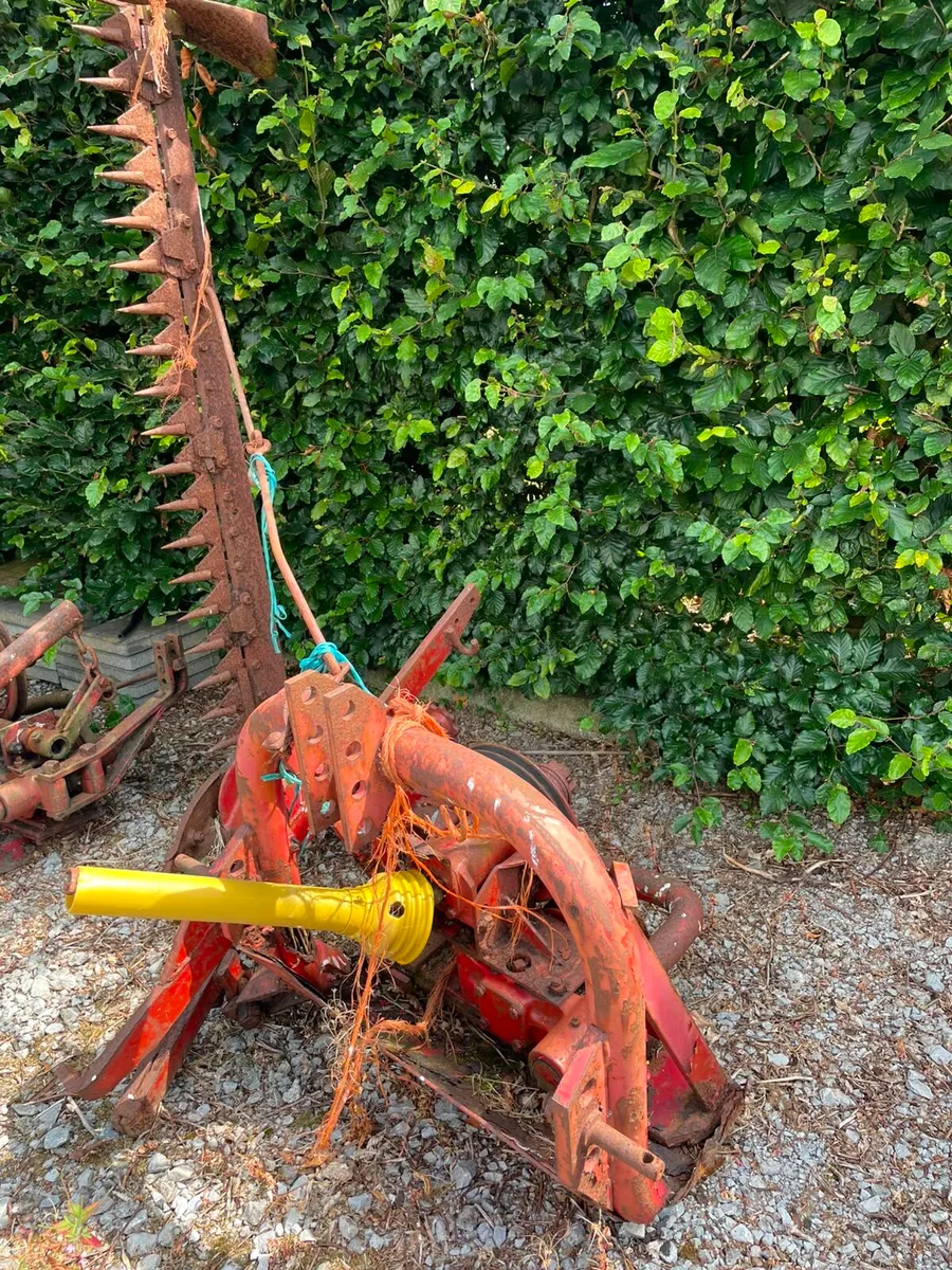 International mowing bars - Image 2