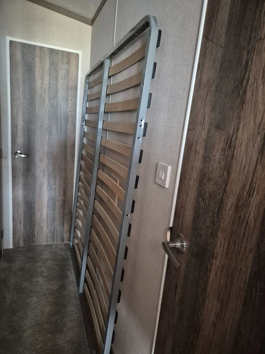 Mattress and Bed Frame - Image 4