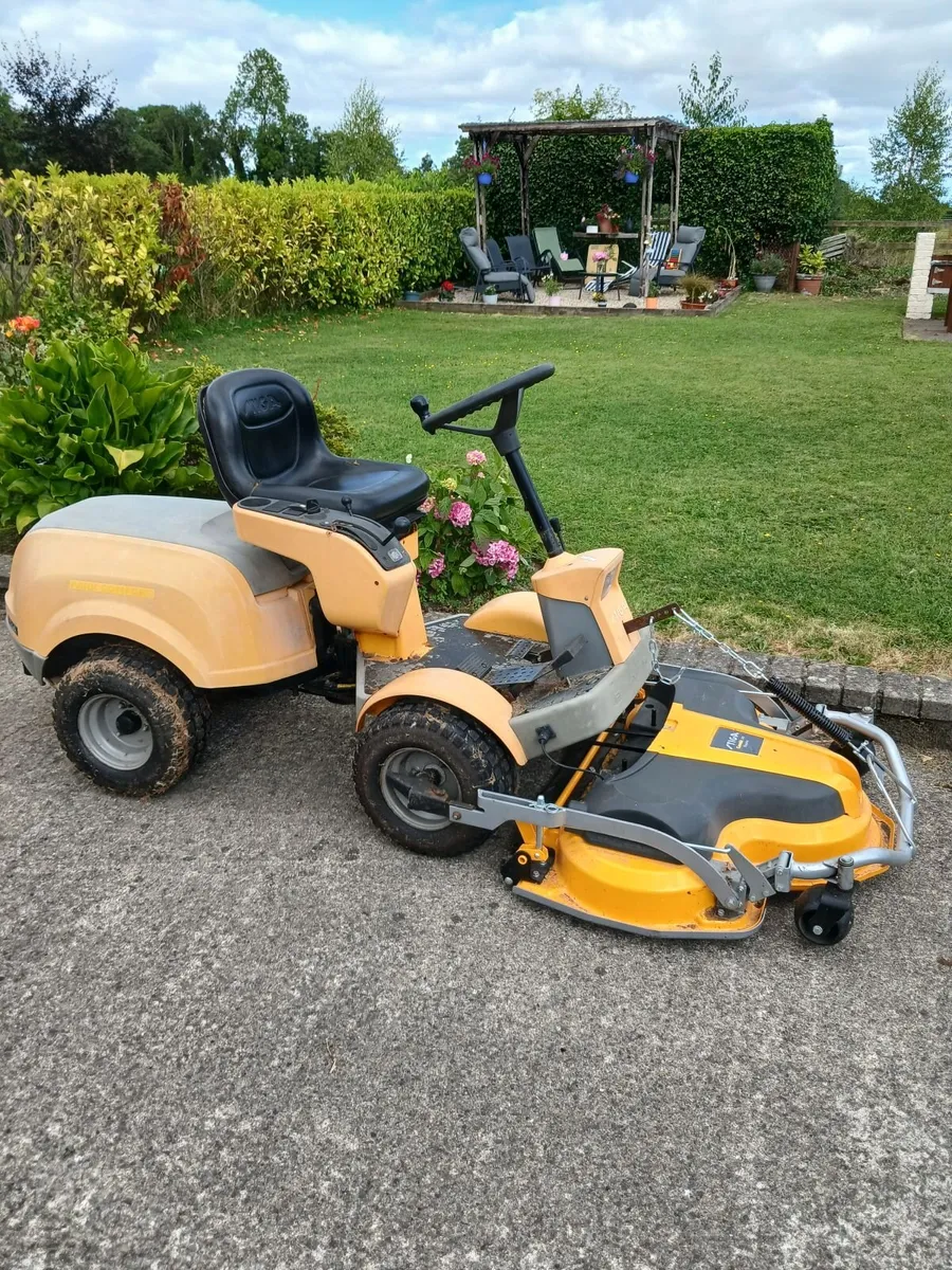Stiga rideon lawn mower - Image 3