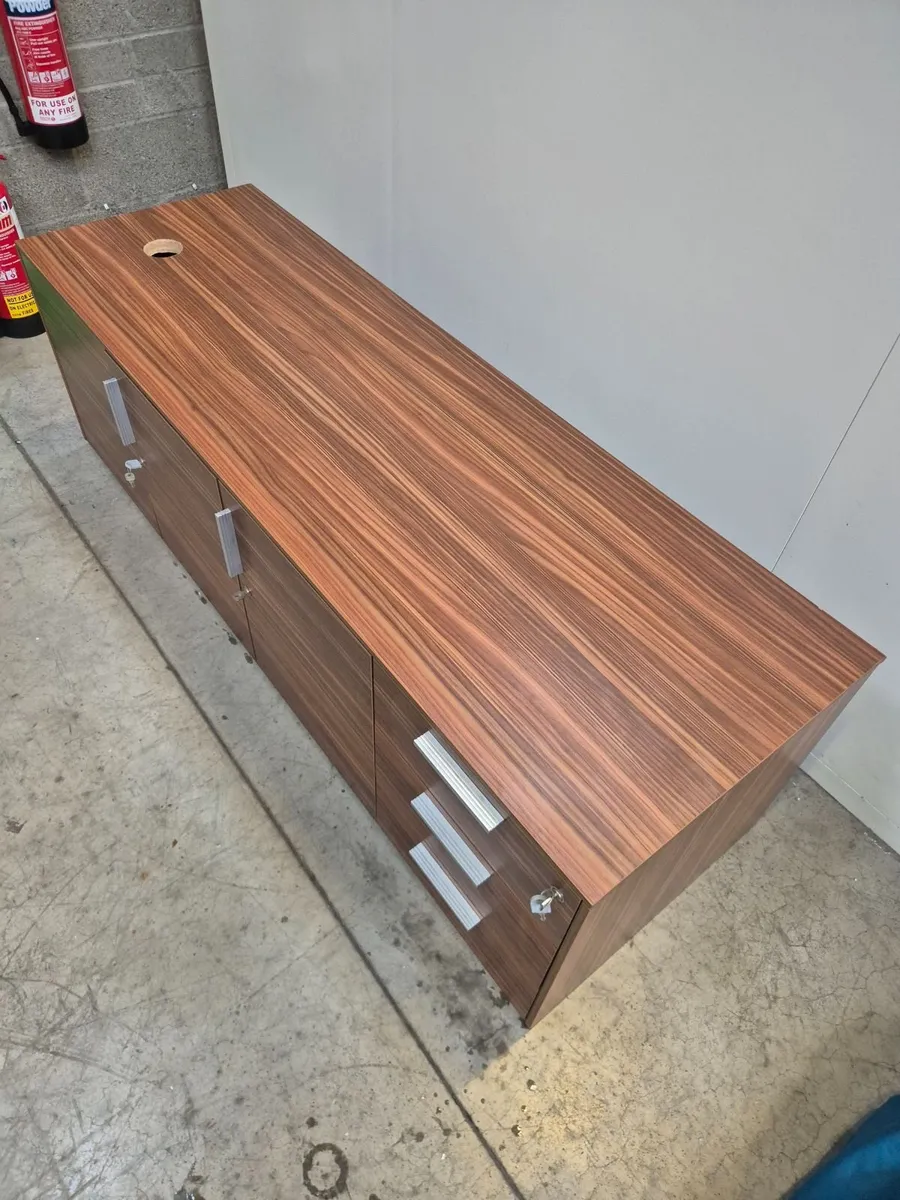 Storage Cabinet - Image 3