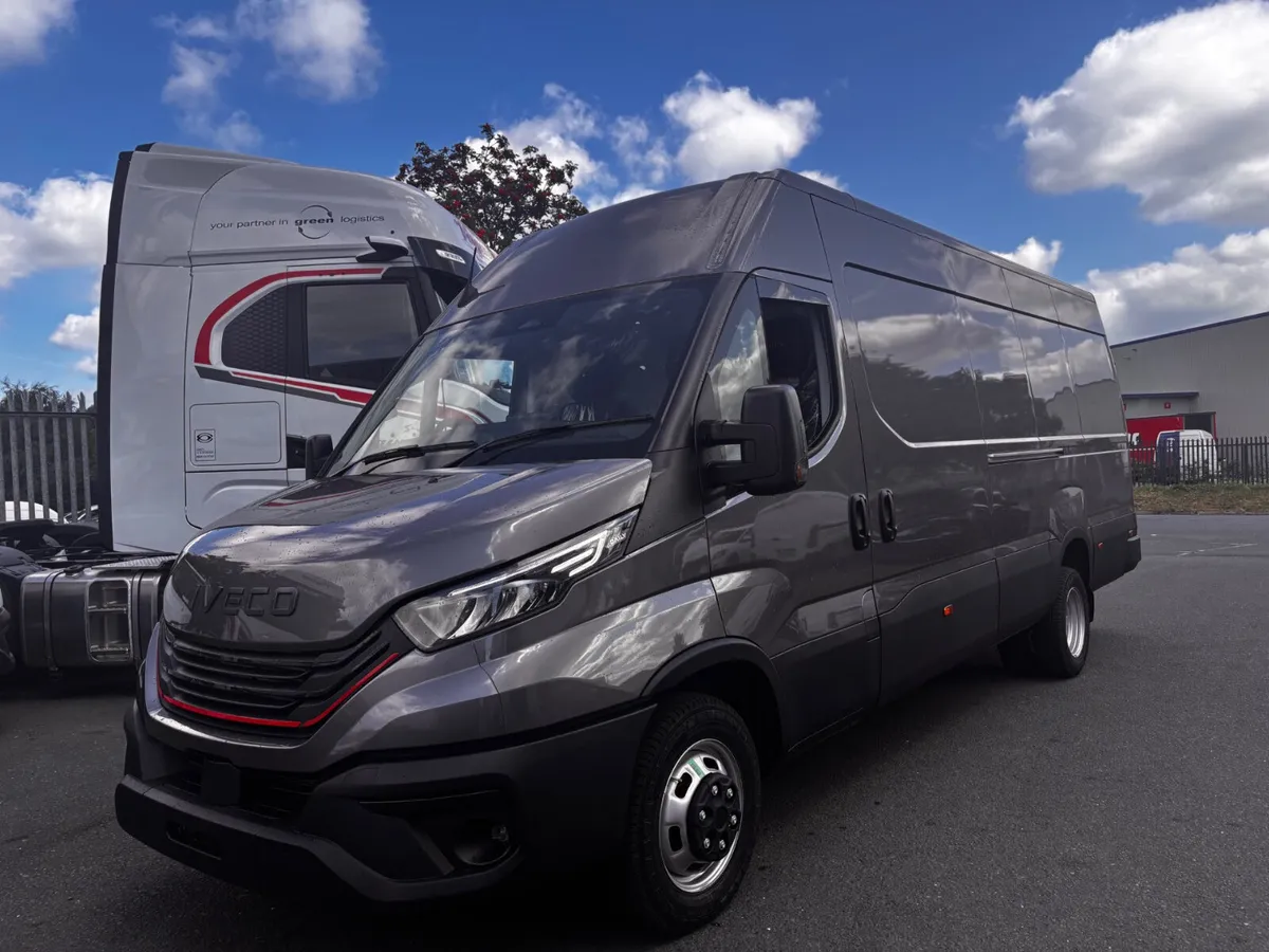 MY 26 IVECO DAILY 3.0 L //// 8 SPEED HI-MATIC 180 - Image 2