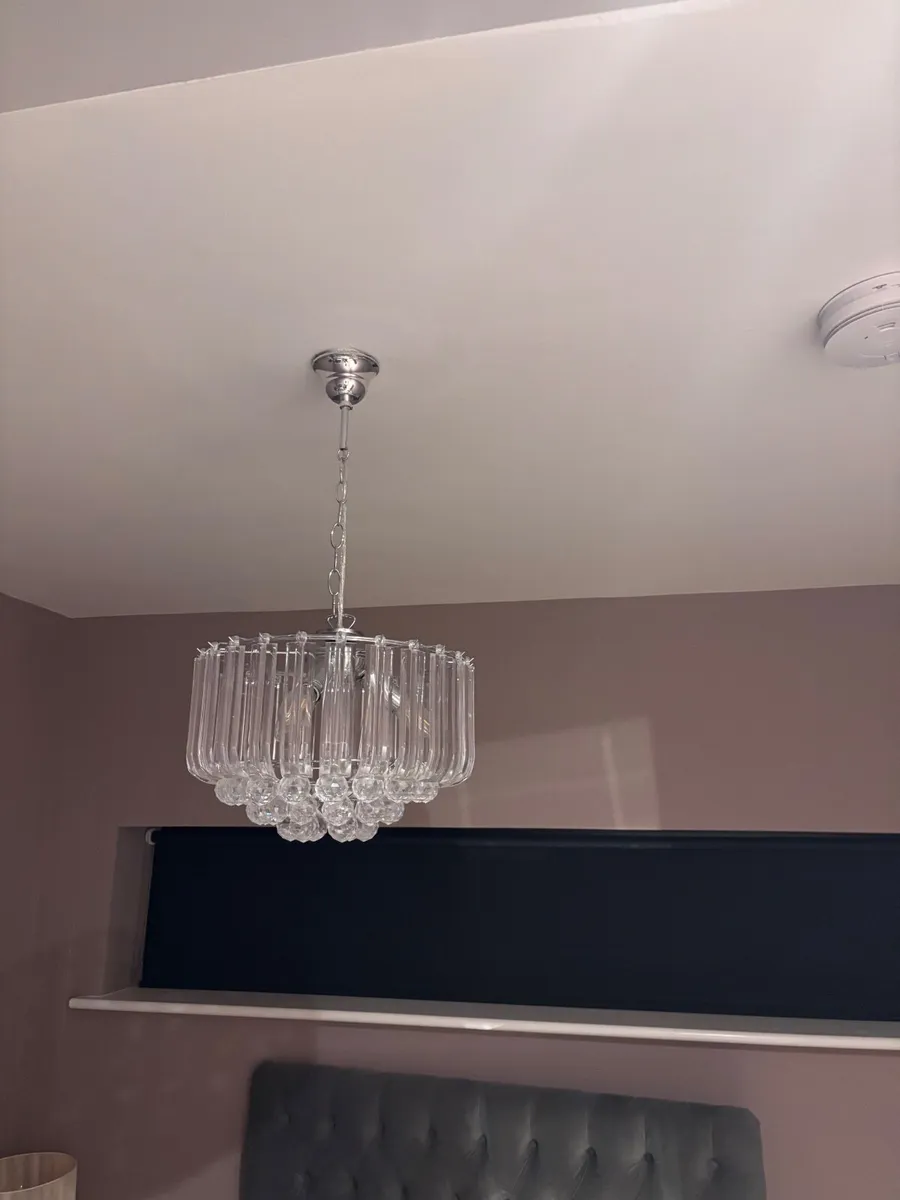 Light fixture - Image 2