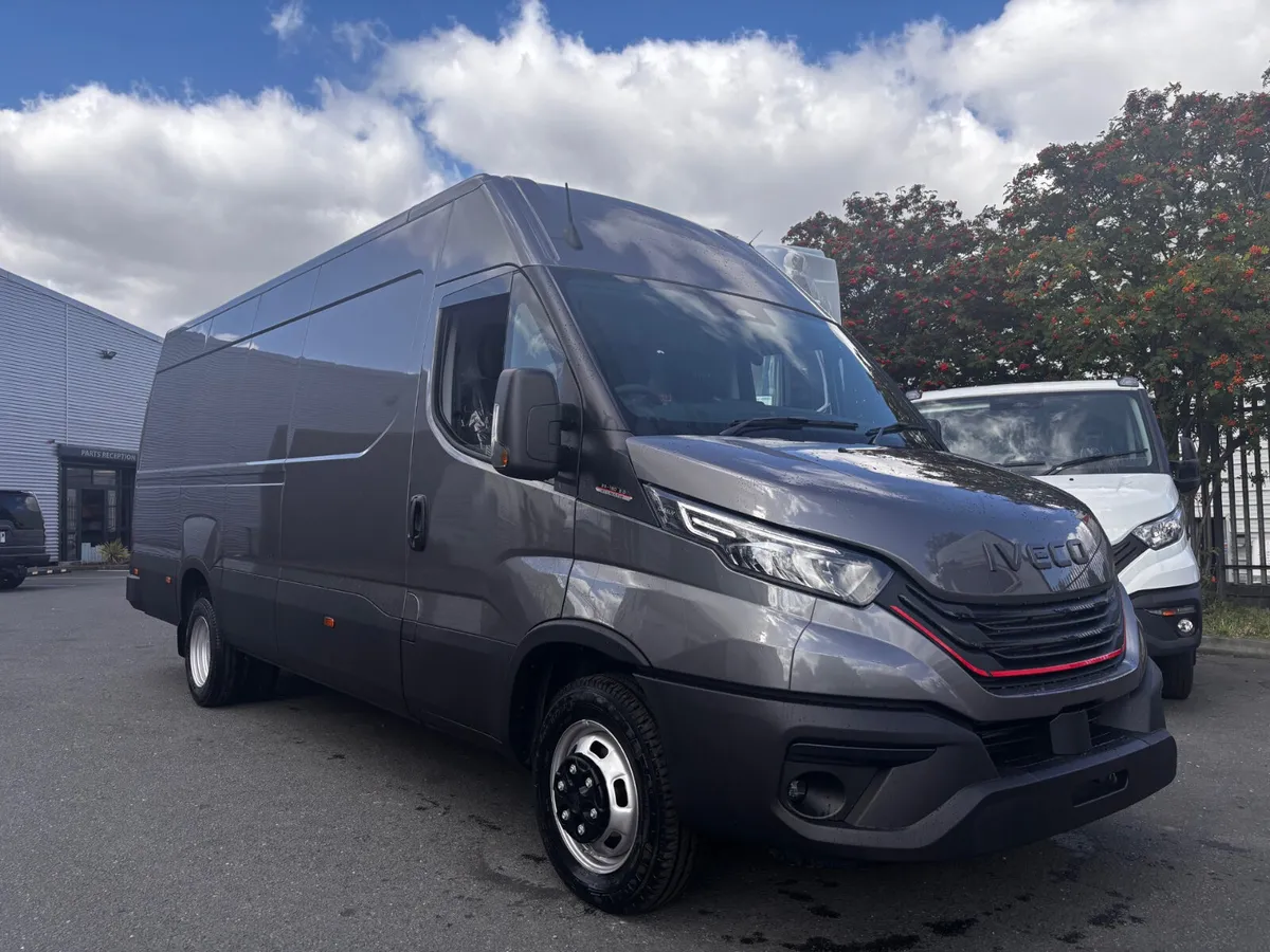 MY 26 IVECO DAILY 3.0 L //// 8 SPEED HI-MATIC 180 - Image 1