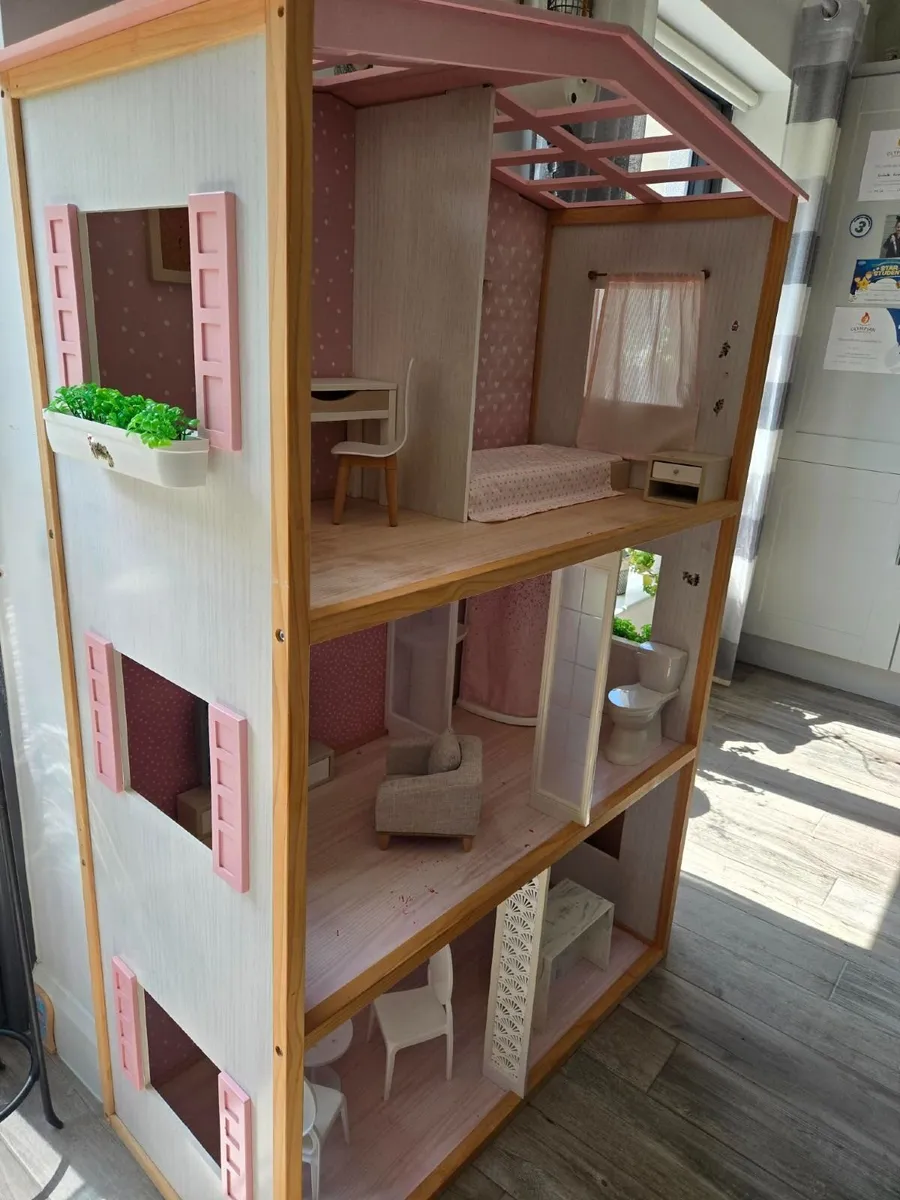 Our Generation Sweet Home Dollhouse & Furniture - Image 3
