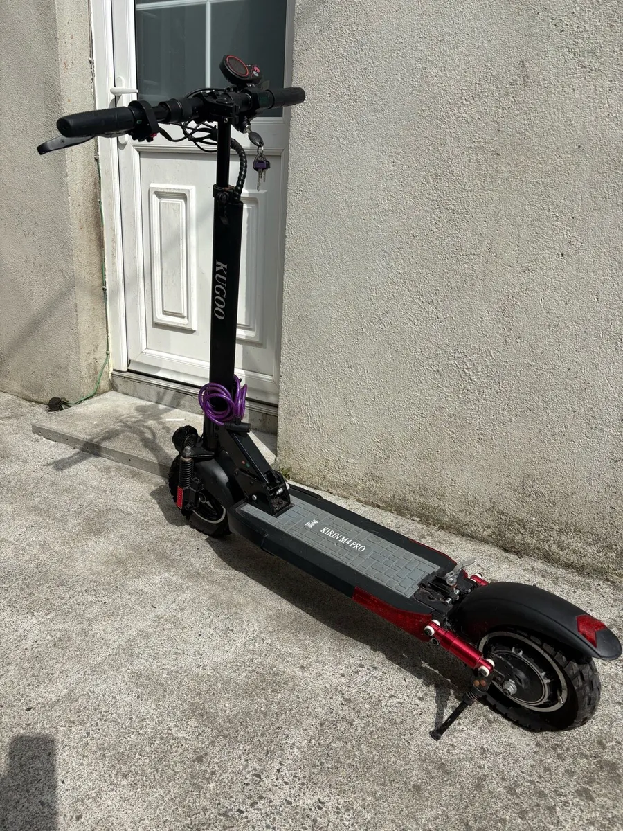 Kugoo Kirin M4 Pro Electric Scooter - Athlone - Image 4