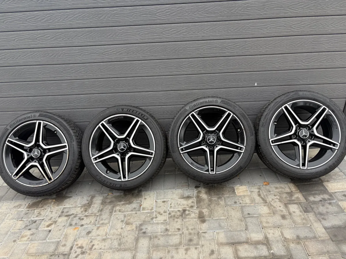 18” GENUINE MERCEDES AMG ALLOY WHEELS & TYRES - Image 2