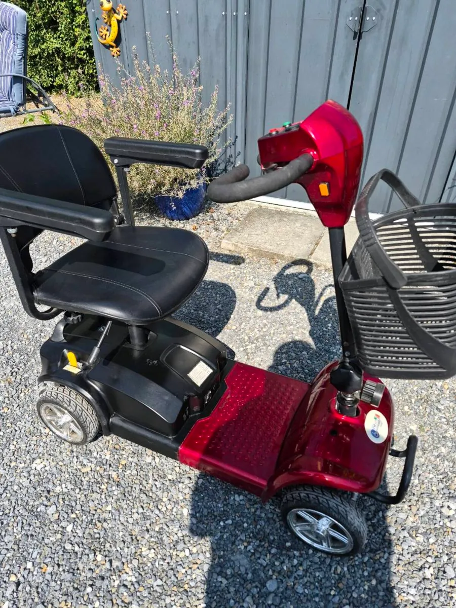 Mobility scooter - Image 1
