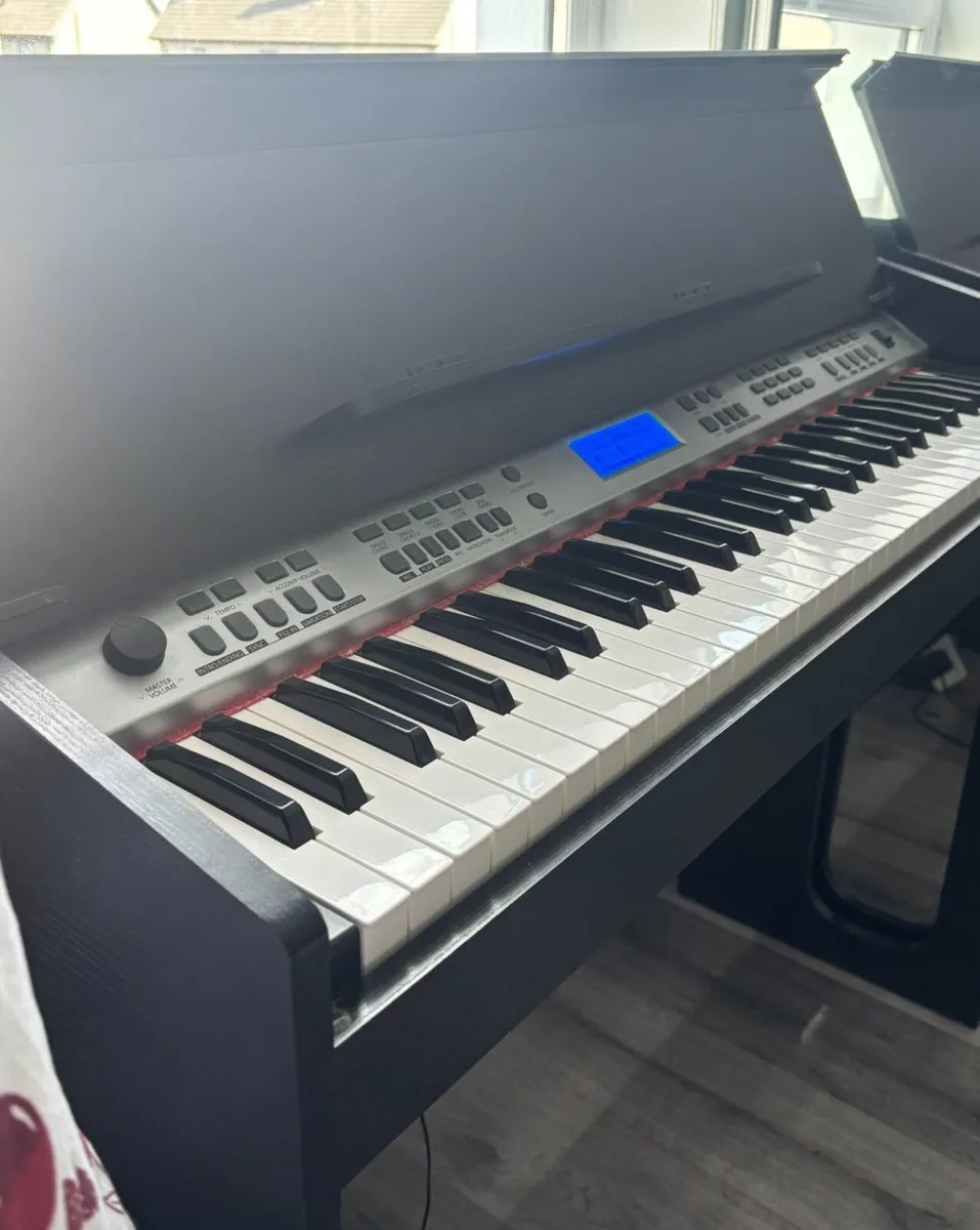 Piano - Image 3