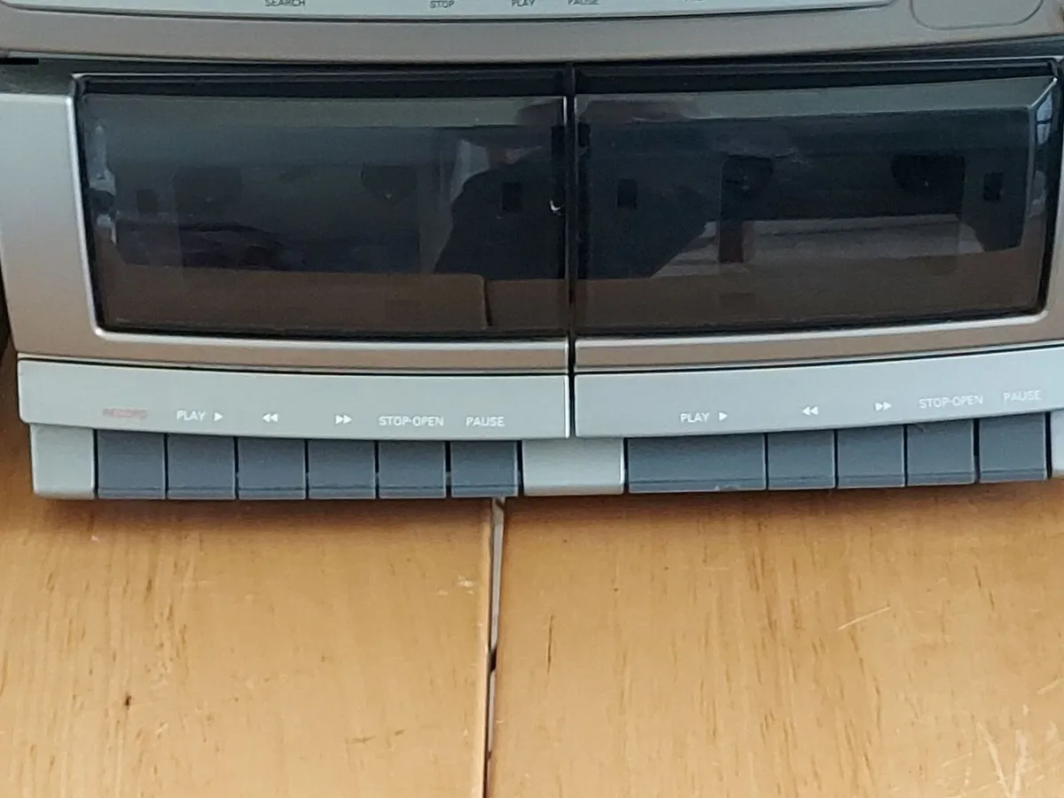 Philips Music System, Model FW316C22 - Image 4