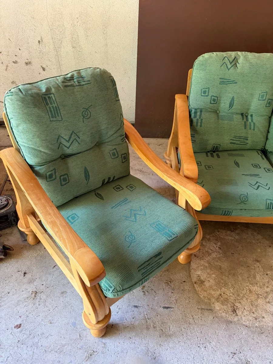 Suite of furniture - Image 4