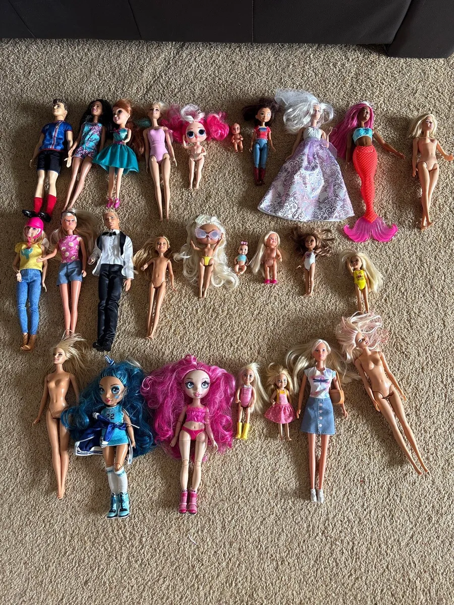 Barbie Dream House, Airplane, Campervan, vehicles - Image 4
