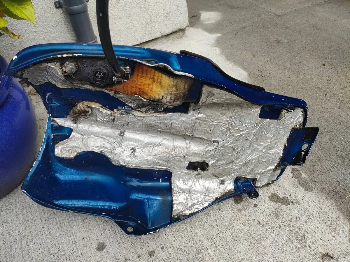 BMW K75 / K100 Fuel tank - Image 2