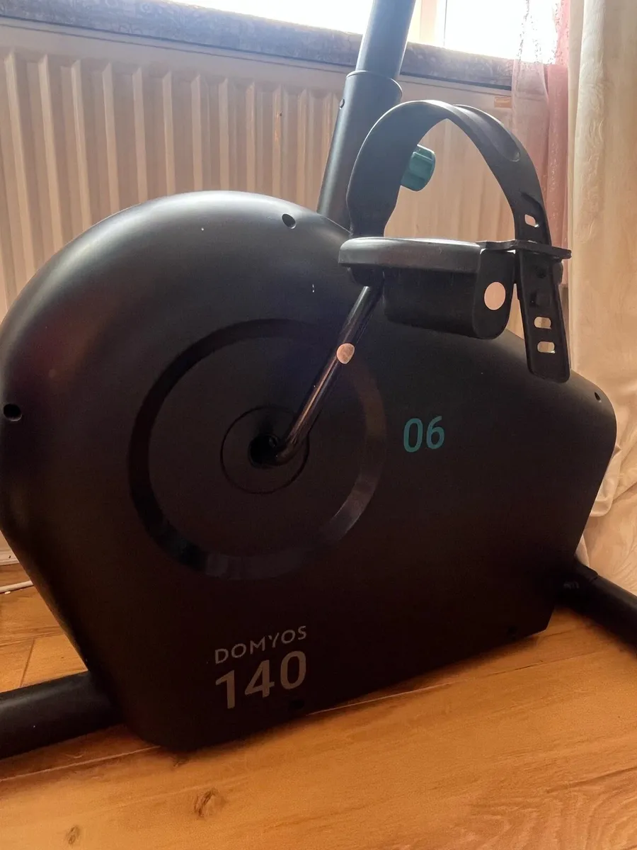Domyos 140 Exercise Bike - Image 3