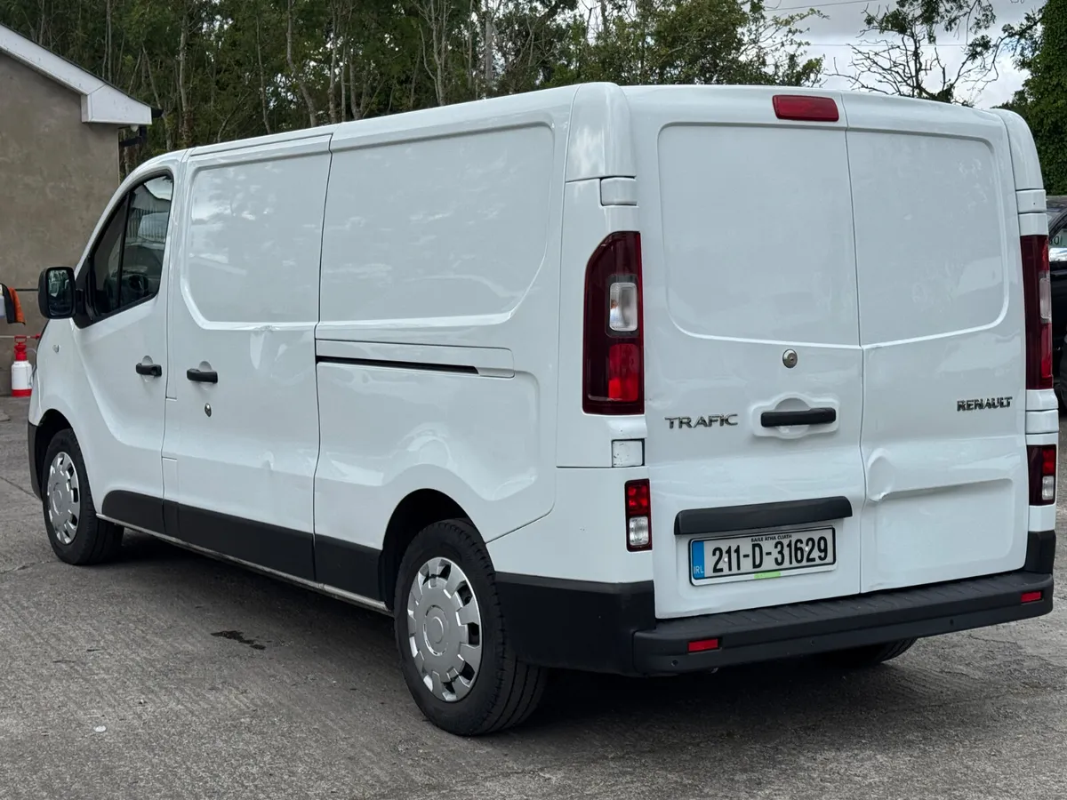 RENAULT TRAFIC “DOE&TAX”  2021 - Image 4
