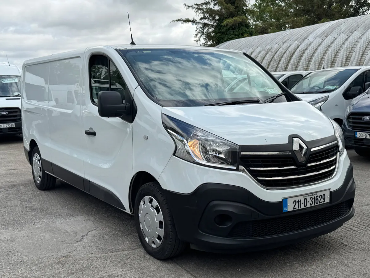 RENAULT TRAFIC “DOE&TAX”  2021 - Image 1