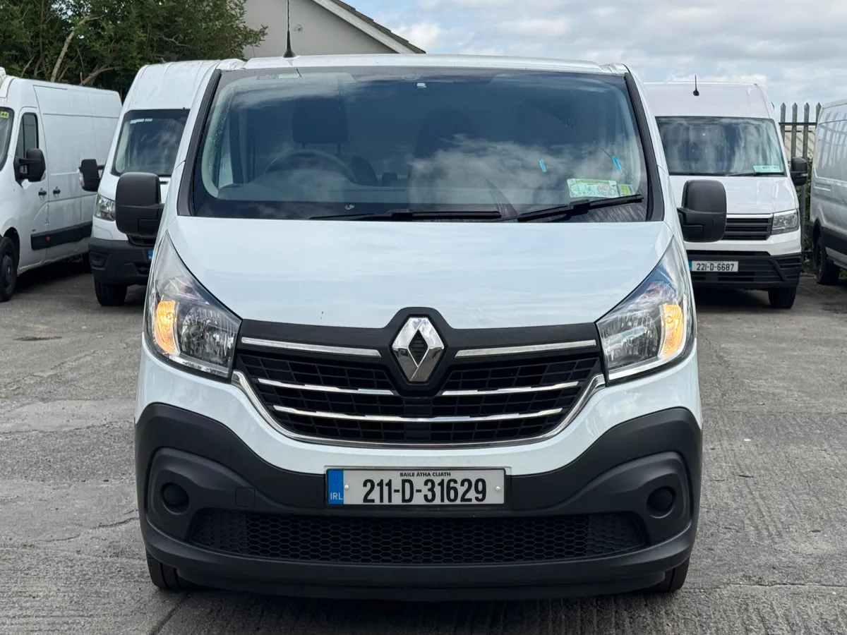 RENAULT TRAFIC “DOE&TAX”  2021 - Image 2