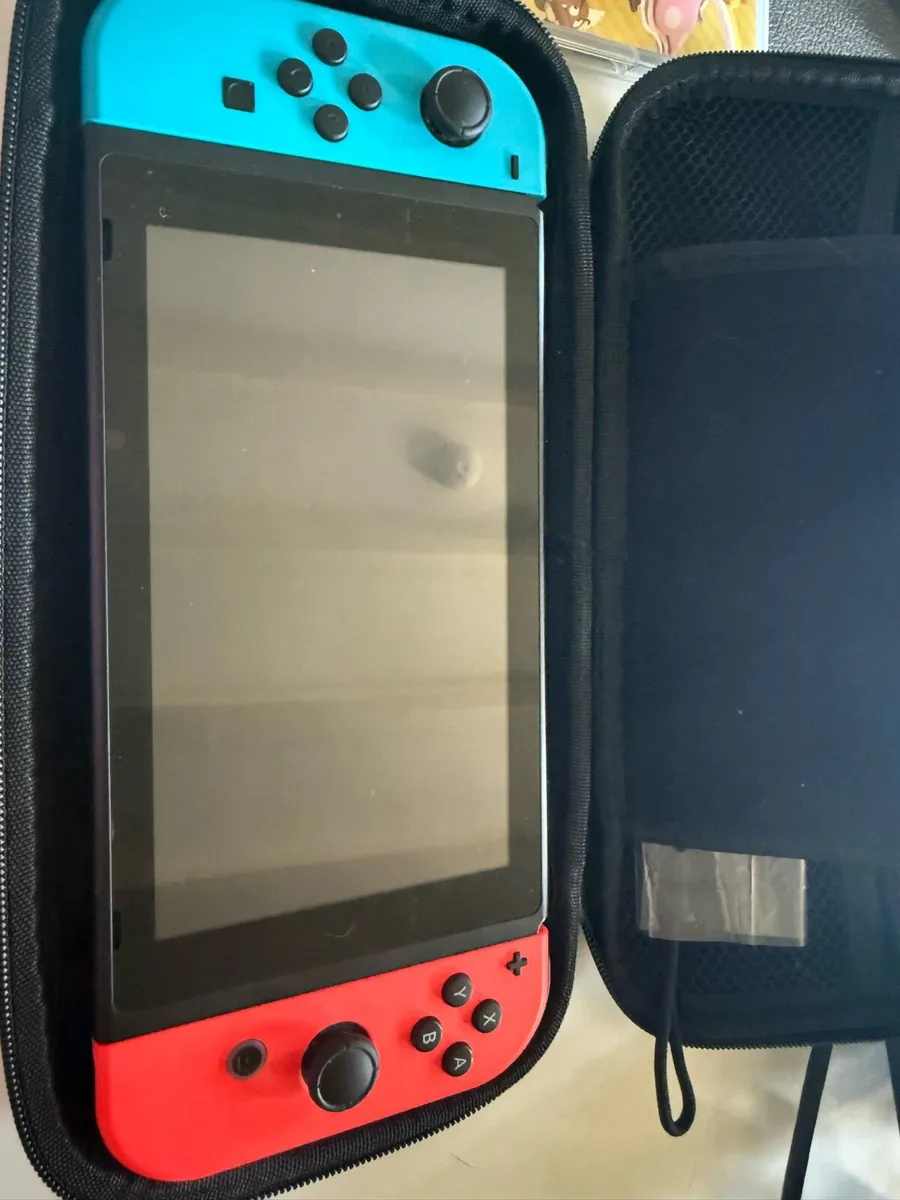 Nintendo Switch HAC-001 - Image 3