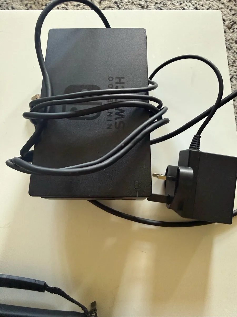 Nintendo Switch HAC-001 - Image 4
