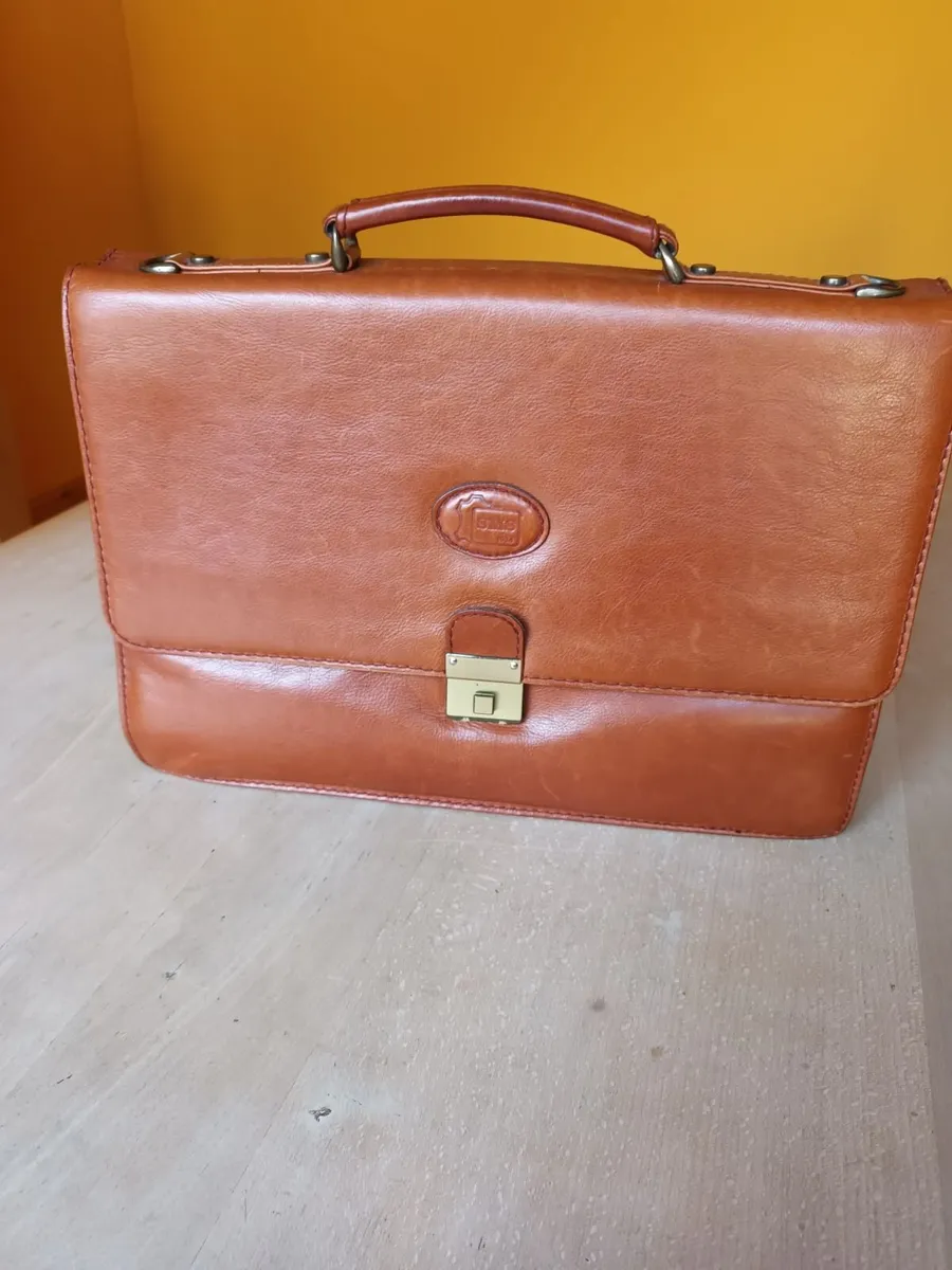 Leather Briefcase (unisex) - Image 2