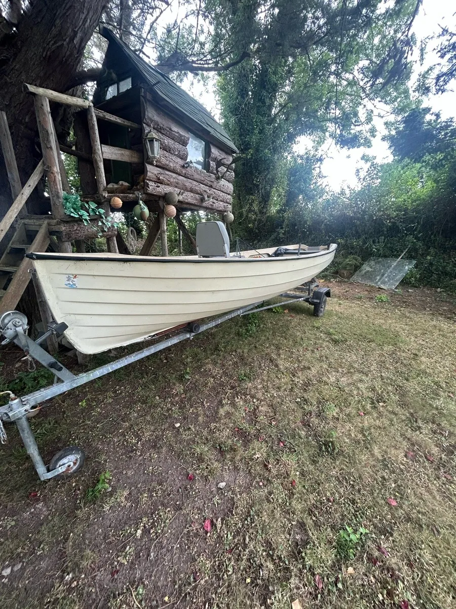 17/18ft Lake Boat - Image 1