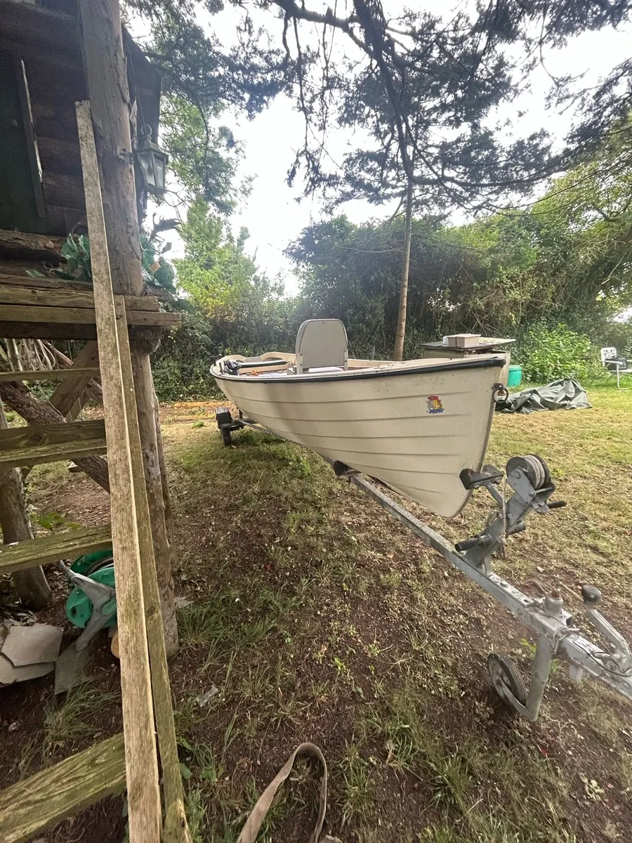 17/18ft Lake Boat - Image 2