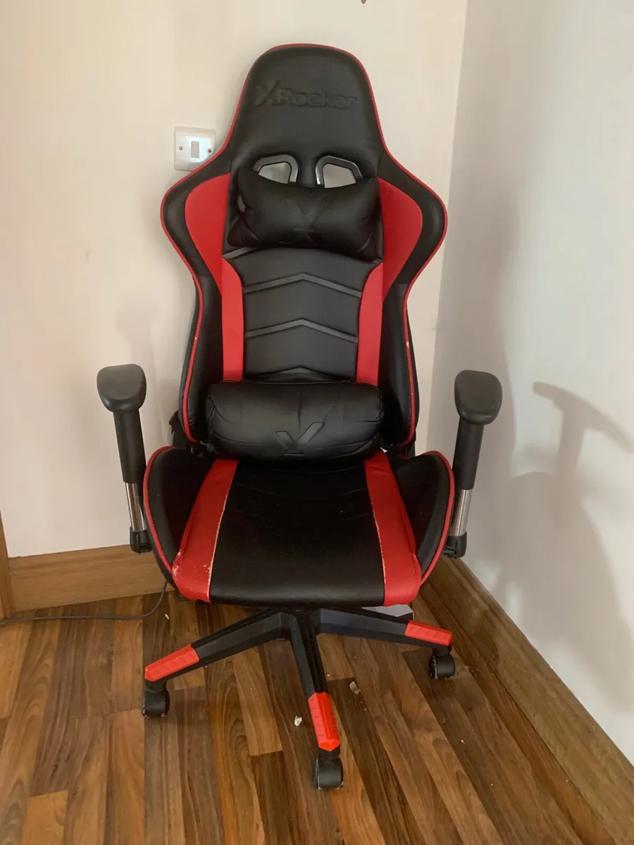 Gaming chair