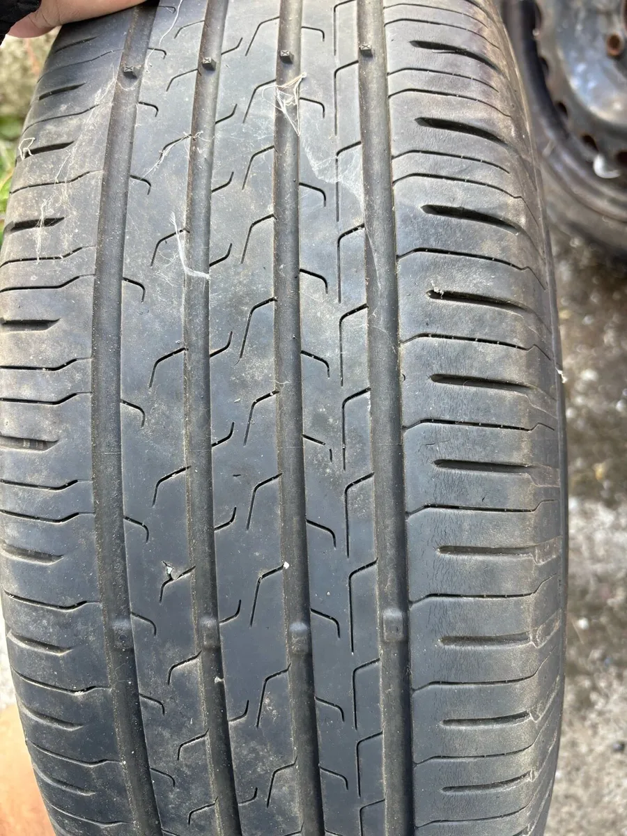 4 x Continental EcoContact 6 Tyres 215/65 R16 - Image 2
